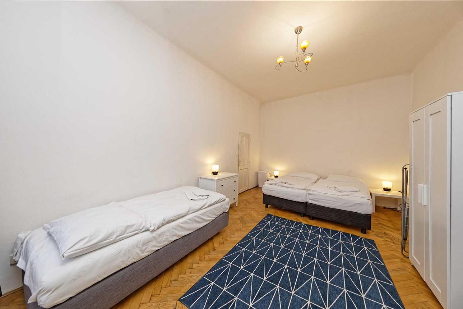 Peter'S Tower Apartments Praga Exterior foto